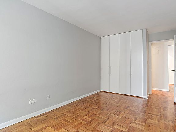 4th image of 54 Orange St APT 1G