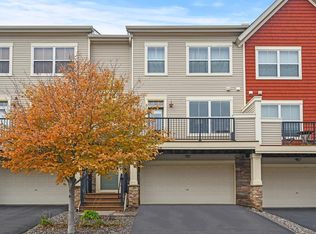 11668 84th Ave N #303, Maple Grove, MN 55369