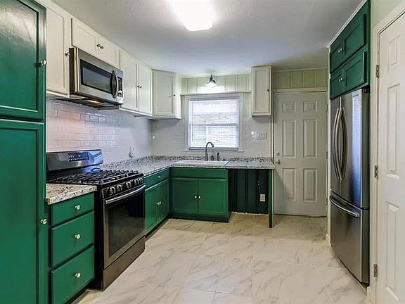 3rd image of 1508 N Highland Ave