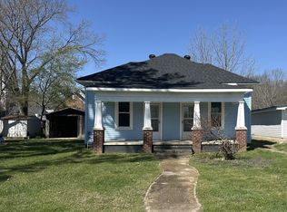 203 College St, Normandy, TN 37360