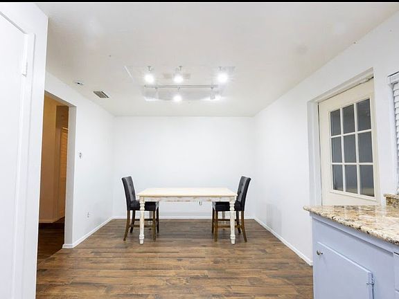 4th image of 8302 El Retiro Rd