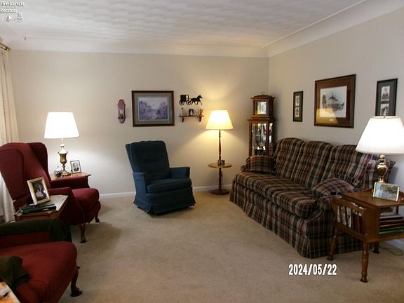 4th image of 207 Harvest Ln