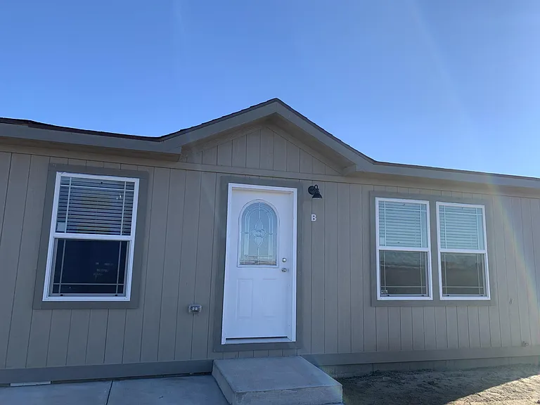 46 Jennifer Cir #B-1 — Photo 1