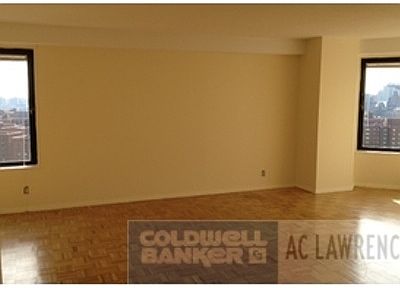 2nd image of 20 Waterside Plz APT 7A