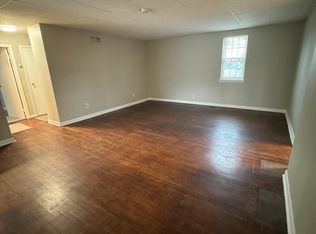 310 S Governor Printz Blvd FLOOR 1, Essington, PA 19029