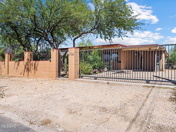 5th image of 2726 N Fontana Ave