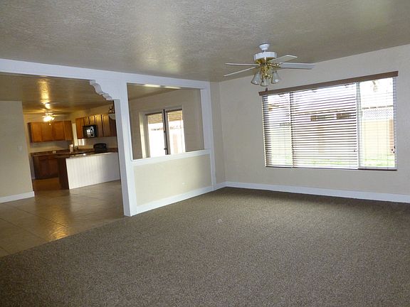 4th image of 8213 E Mackenzie Dr