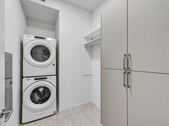 4th image of 7180 E KIERLAND Boulevard #1209
