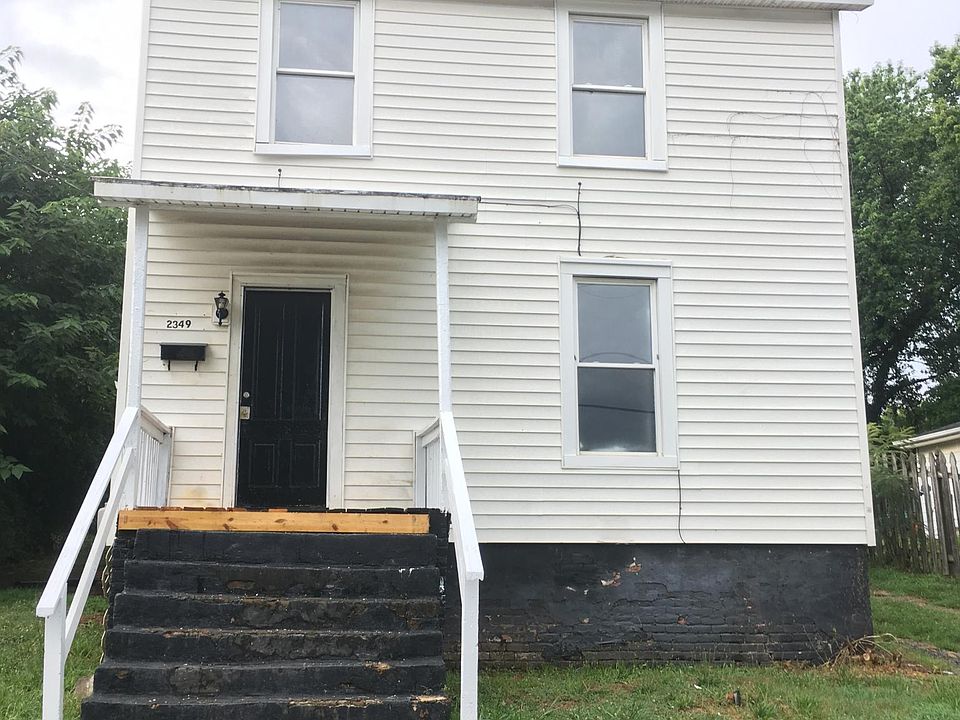1st image of 2349 Aragon St