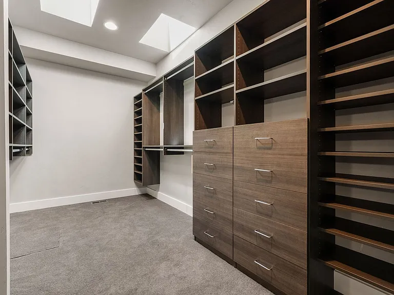 64144 Pioneer Loop — Photo 39