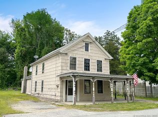 64 Main St, North Stonington, CT 06359