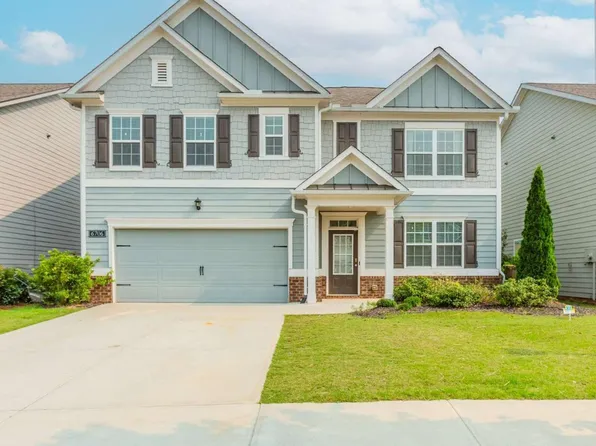 6706 Moondancer Ct, Flowery Branch, GA 30542