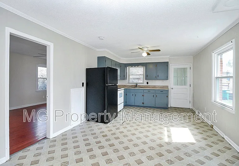 243 Eden Cir — Photo 13