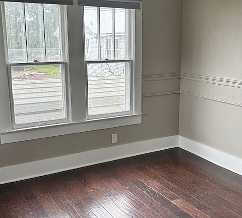 4th image of 1514 W University Ave APT A