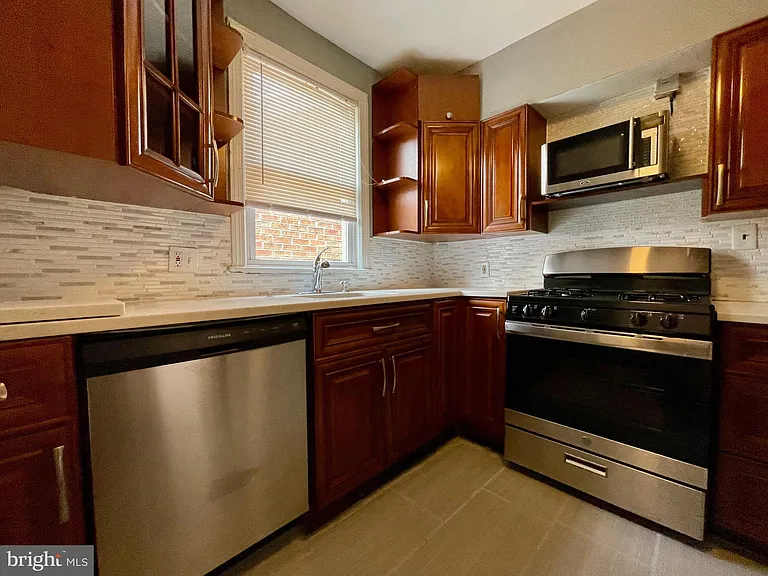 1858 Kendall St NE #2 — Photo 31