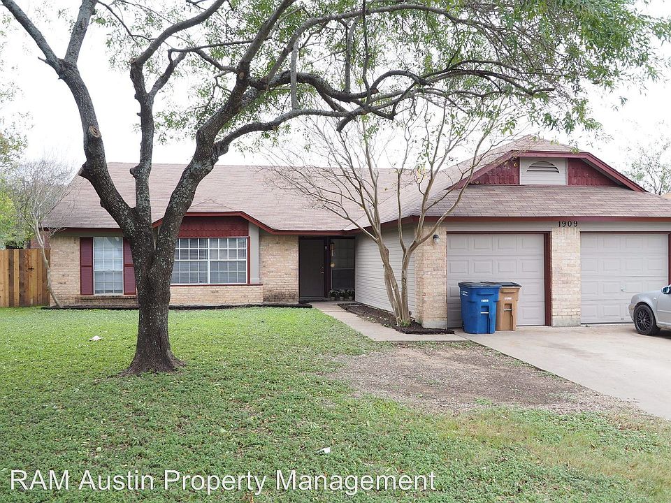 1st image of 1909 Prairie Knoll Ct #A
