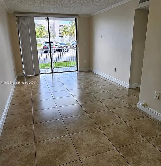 8145 NW 7th St #114 — Photo 6