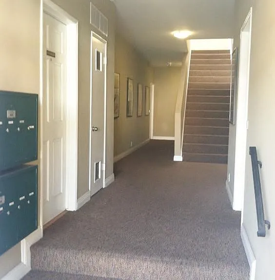 1811 Wilcox Ave #1 — Photo 5