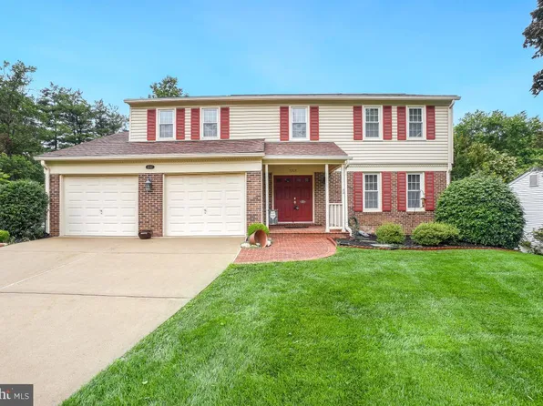 5205 Dunleigh Dr, Burke, VA 22015