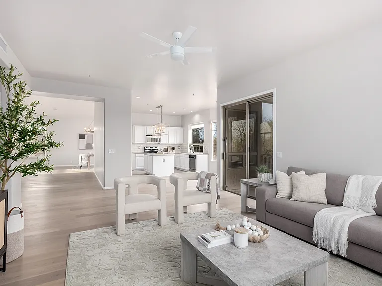 7150 E Morning Vista Ln — Photo 7