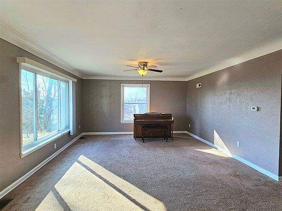 4th image of 4524 E Ave NW