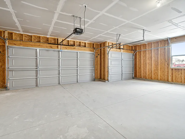 2655 Claremont Dr — Photo 9