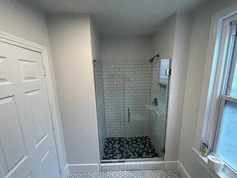 325 Green St #3 — Photo 6