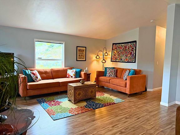 2nd image of 1010 Deer Creek Way Space 8