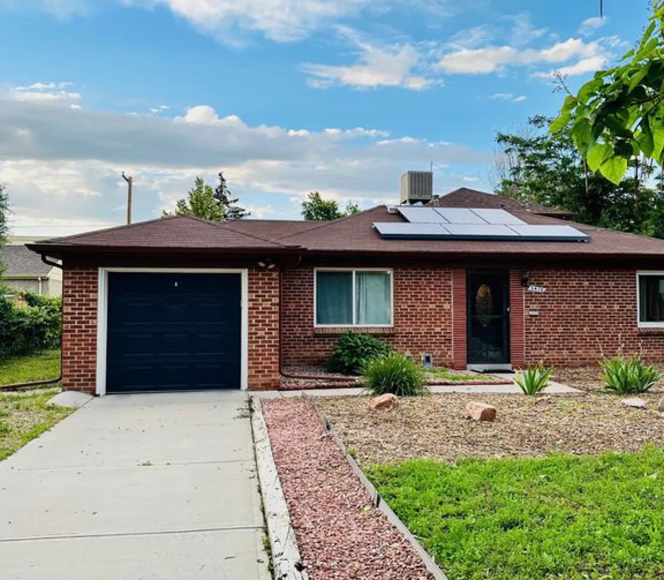 4 bed, 1754 sqft, $3,500 — Photo 1