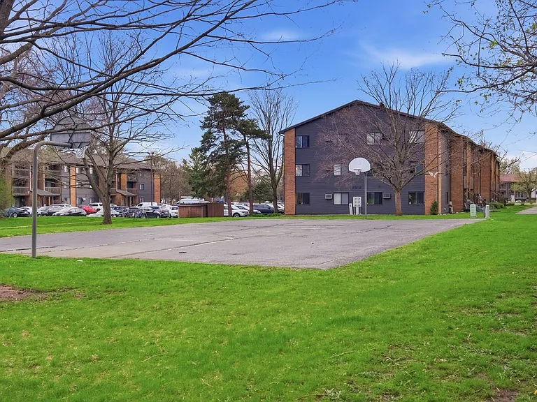621 Virginia Rd #107 — Photo 22