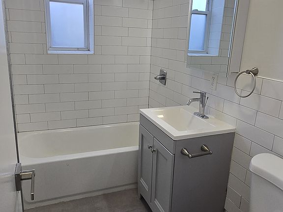 3rd image of 232 Bidwell Ave #35