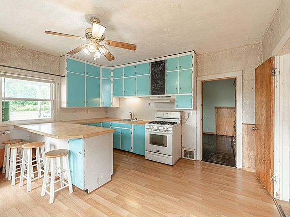 5th image of 609 E Woodlawn Ave