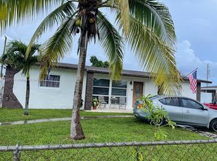 3965 NW 176th St, Miami Gardens, FL 33055
