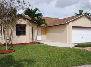 15157 SW 13th Pl, Fort Lauderdale, FL 33326