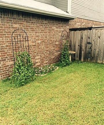 4th image of 548 Majestic Park Ln