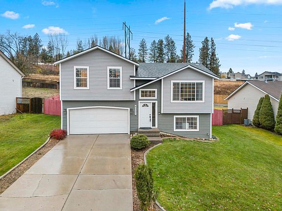 2nd image of 8027 E Woodland Park Dr