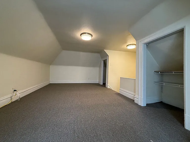 10 Exeter St #2 — Photo 21