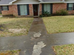 14914 Spring Lake Dr, Houston, TX 77070