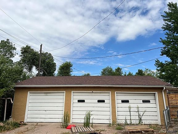 2nd image of 2716 E 15th St