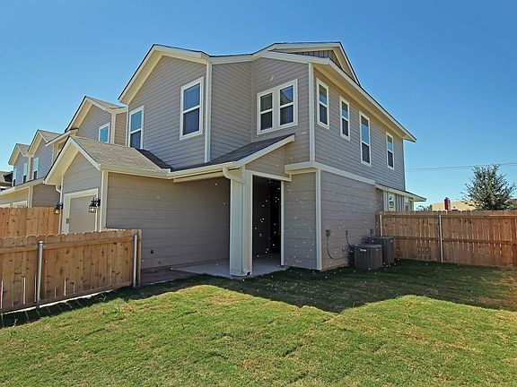 5th image of 649 Westfield Blvd #649