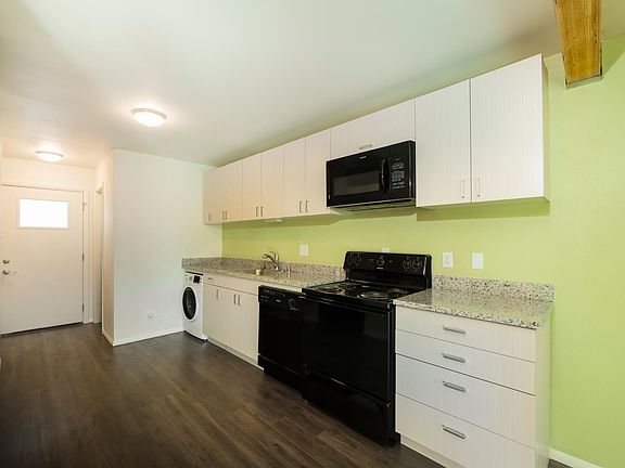 3rd image of 7801 Marble Ave NE