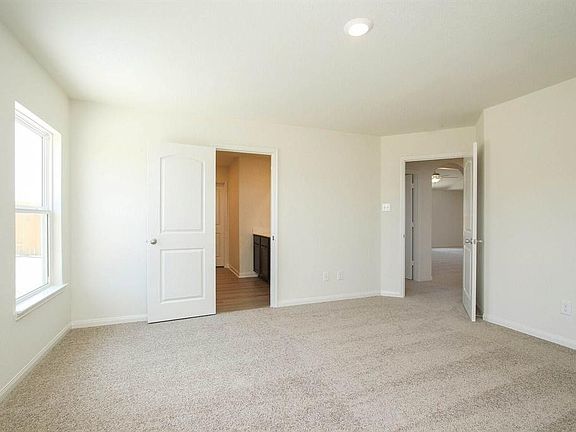 3rd image of 10903 Humble Gully Run Dr