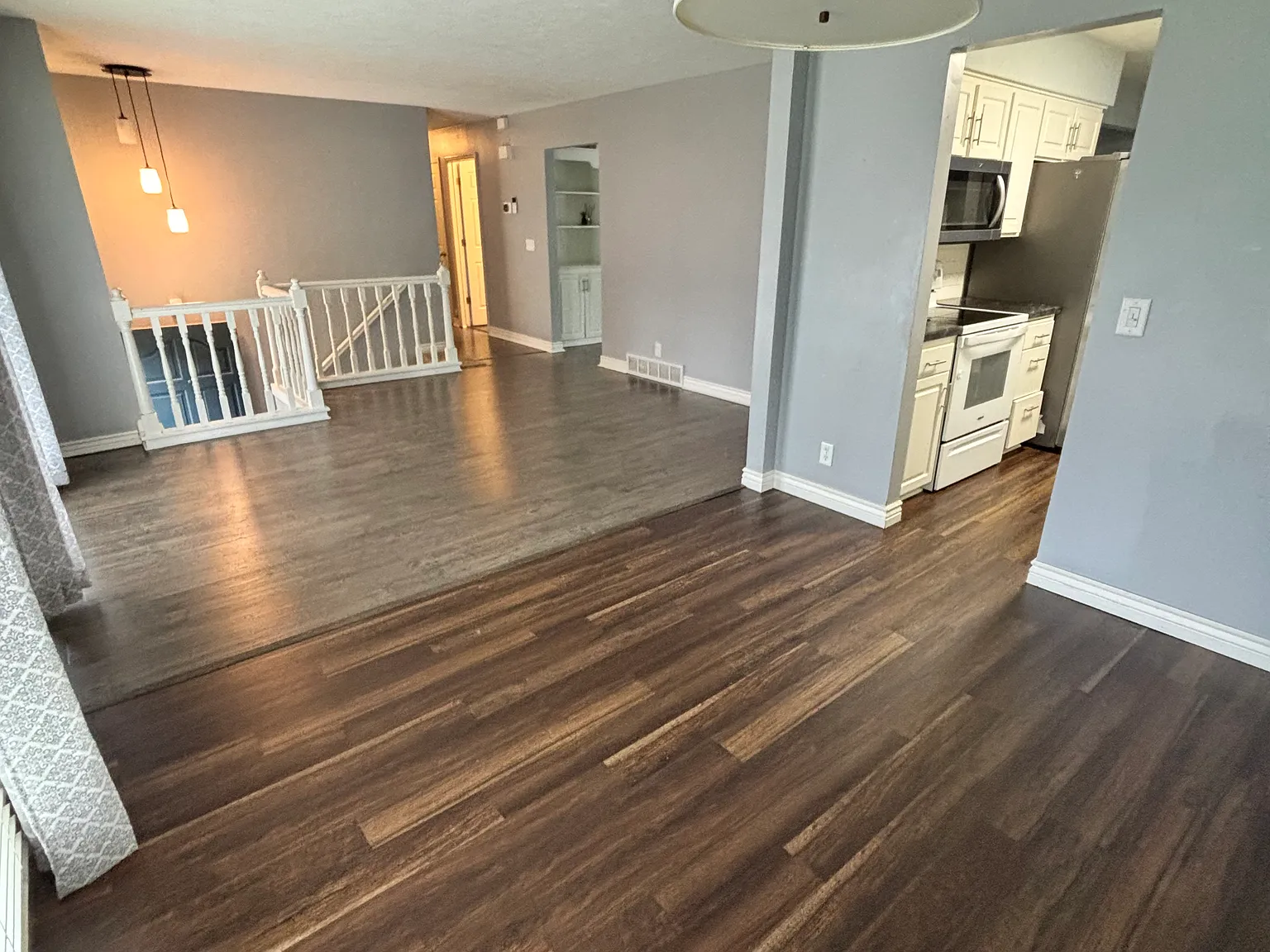 3 bed, 2012 sqft, $2,150 — Photo 4