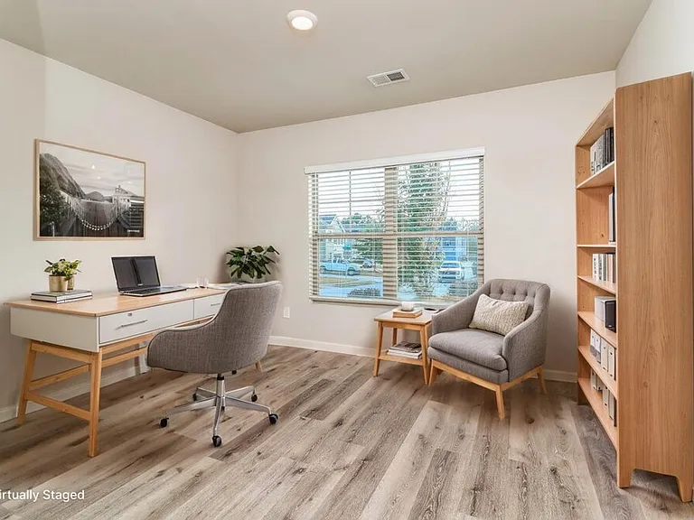 3019 Chris Cir — Photo 16