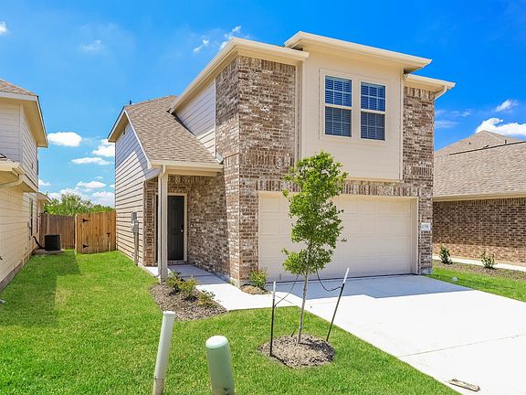 3rd image of 10359 Clearwater Way