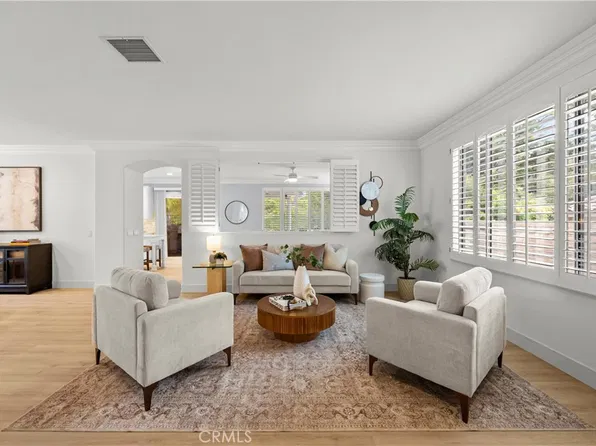 25415 Thoreau Way, Stevenson Ranch, CA 91381