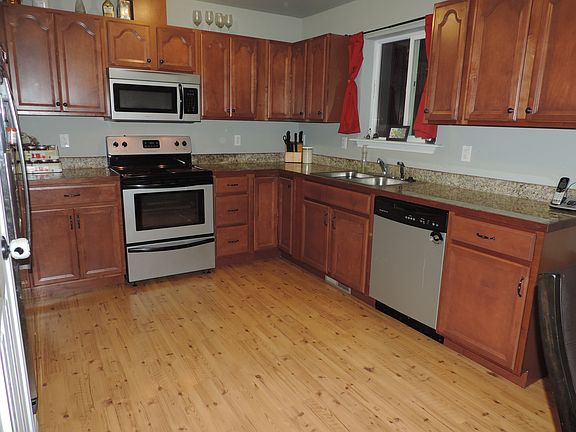 5th image of 224 Saratoga Ln