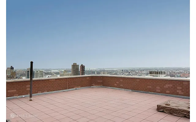 Rented by Douglas Elliman | media 10