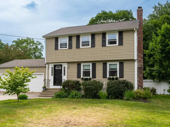 11 Broadcrest Lane, Nashua, NH 03063