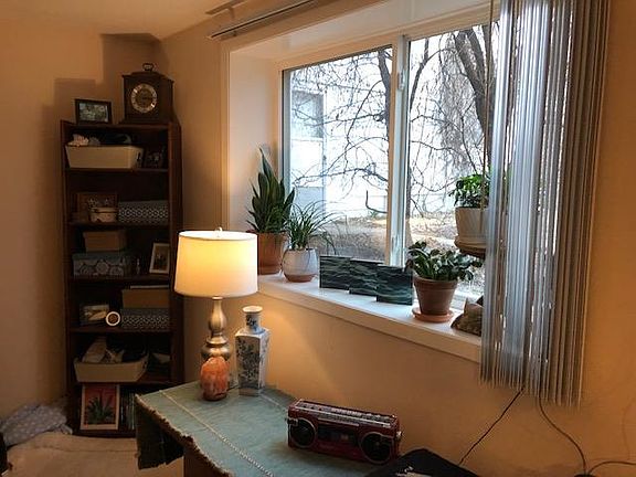 4th image of 3312 Pillsbury Ave S #103